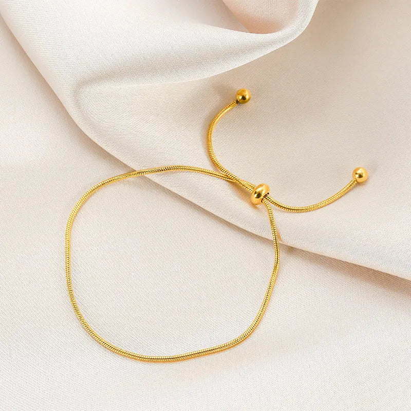 Tobillera Ajustable Camila — Elegancia Delicada Premium