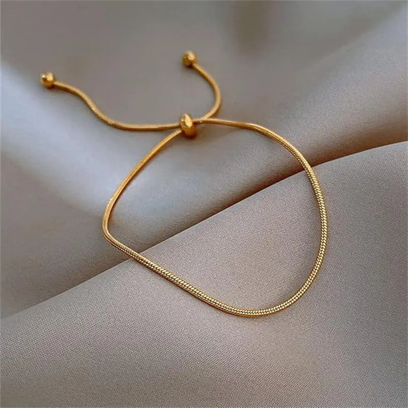 Tobillera Ajustable Camila — Elegancia Delicada Premium
